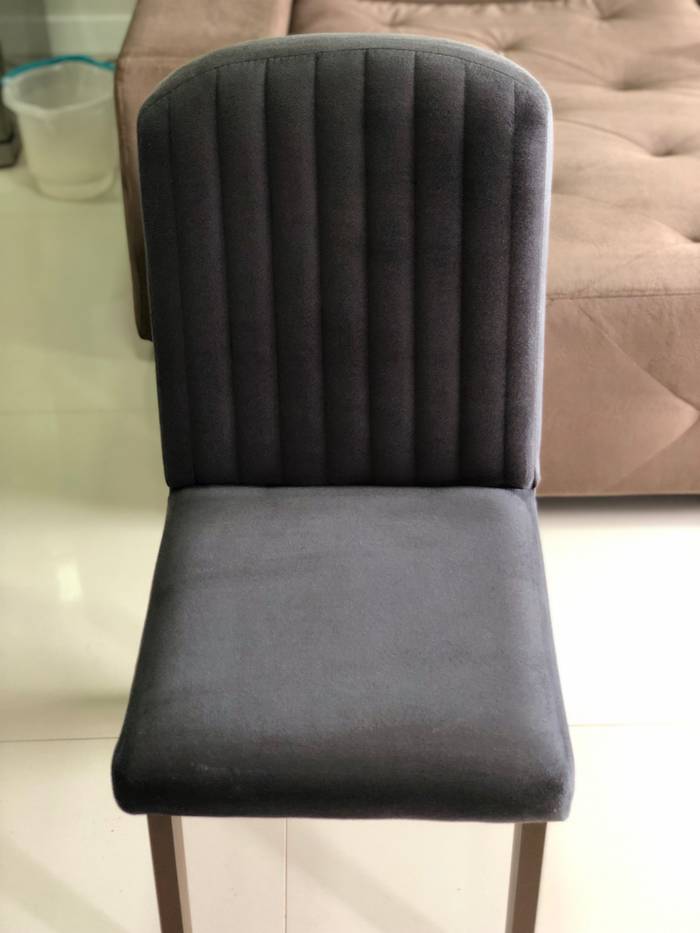 Chaise après le nettoyage